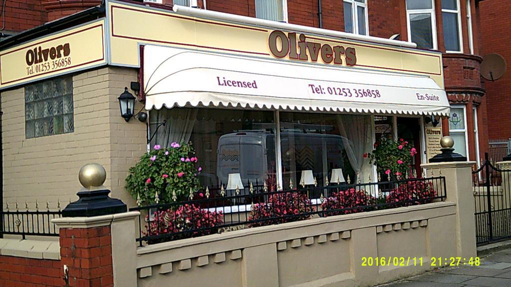 Olivers Strickley Over 35 Years Only Blackpool Exteriör bild